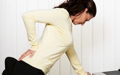 Lumbar Osteokondrosiaren adierazpen klinikoak