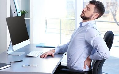 Lumbar bizkarrezurraren osteokondrosiaren sintomak
